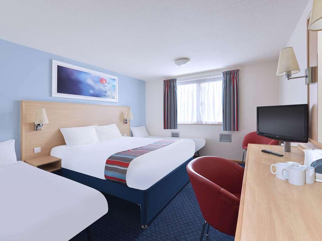 Travelodge Preston Chorley 촐리 객실 사진